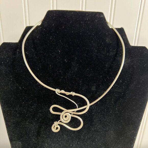 Artisan Crafted Sterling Silver Wrap Necklace Silver Exquisitely Wrapped 21G
